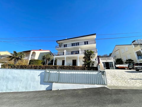 Apartman Luky 4