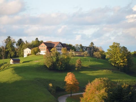 Sunnebad Sternenberg