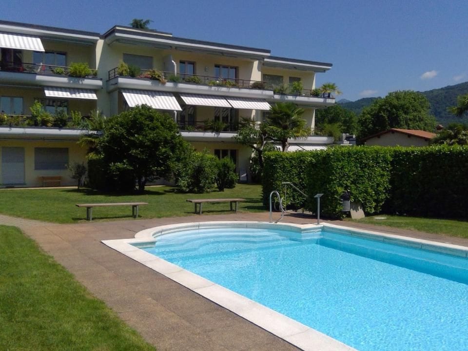 Gartenwohnung im Tessin mit Swimmingpool - Caslano