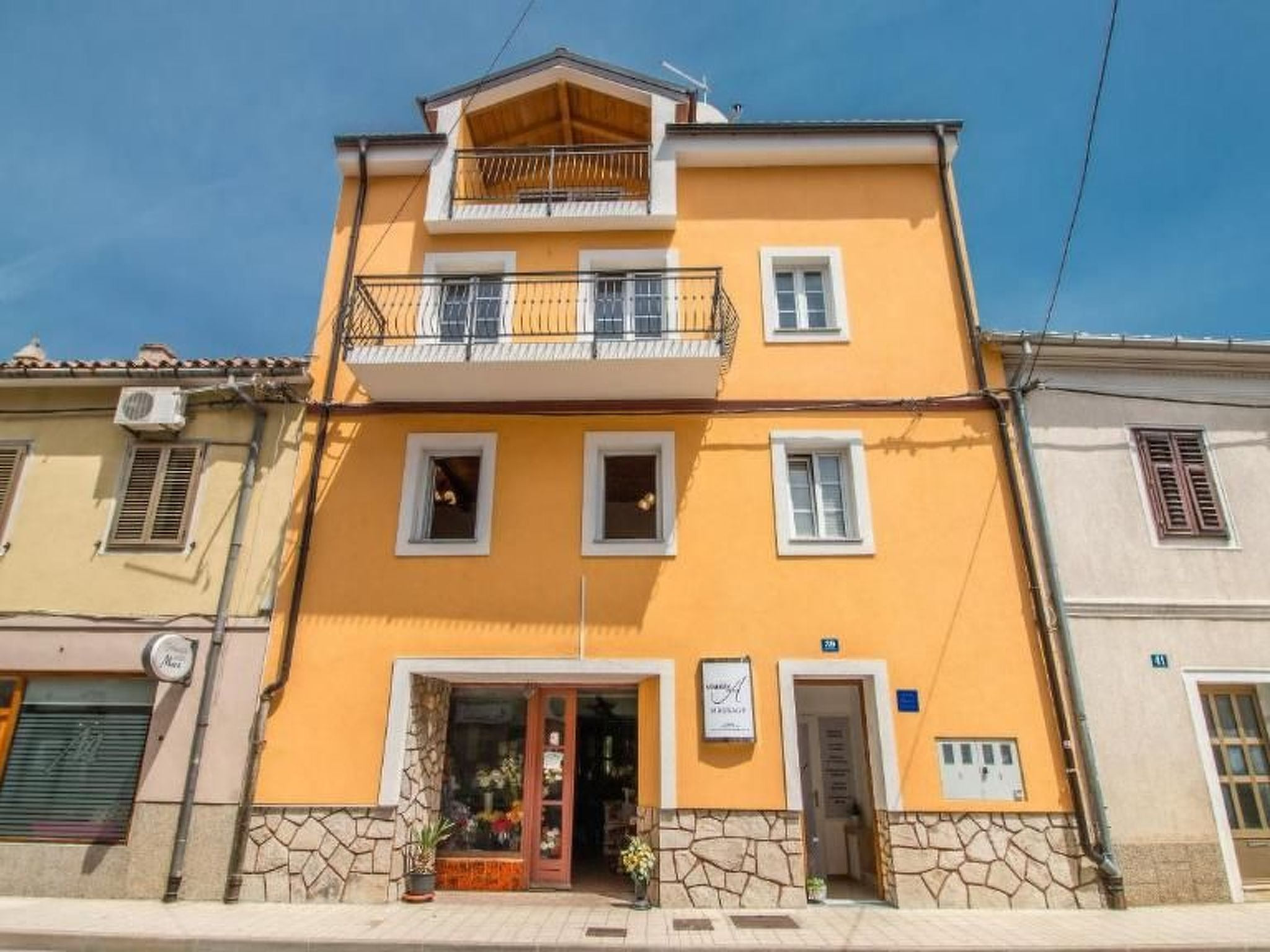 Apartment Reša