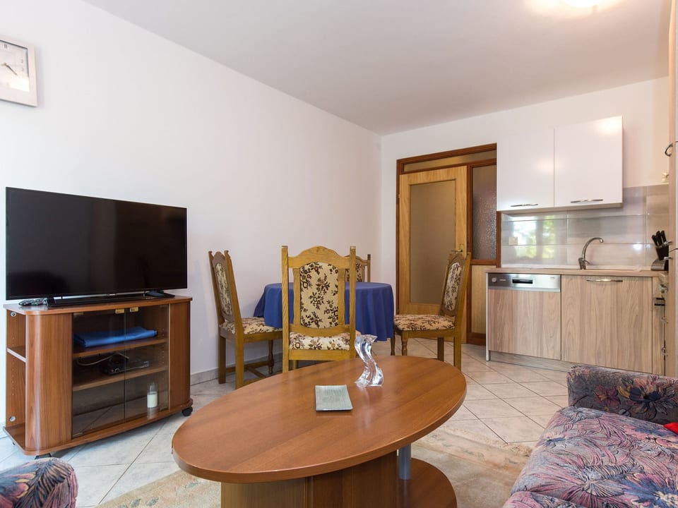 2-Zimmer-Wohnung mit 1 Badezimmer und Terrasse - Punat