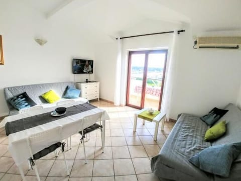 Wohnung mit Balkon