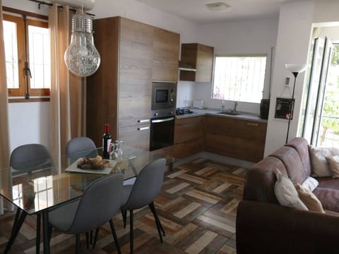 "Casa Jomy" mit Terrasse