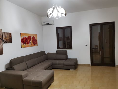 Helle Wohnung in Santa Maria al Bagno