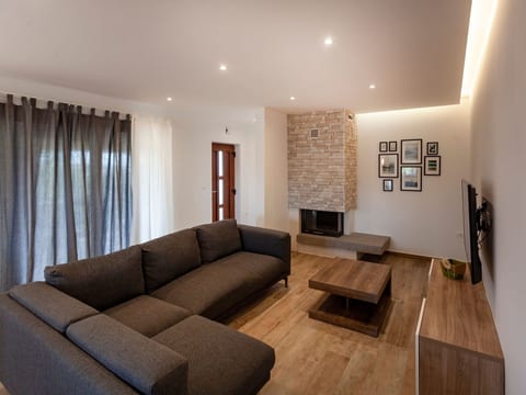 gemütliche und moderne Wohnung