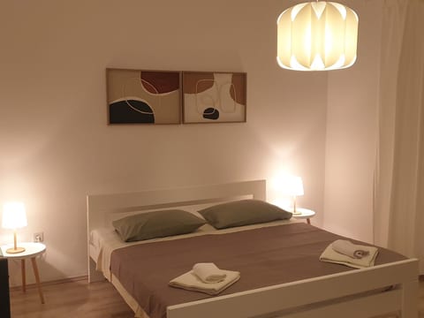 Wohnung a