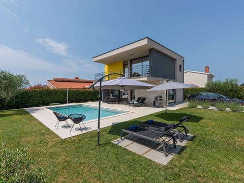 in Dračevac mit Großem Pool