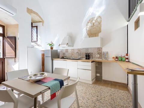 Casa Maria Jucunda Sicilia