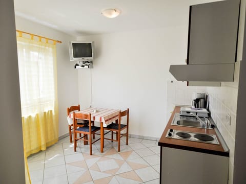 für 2 Personen 30 m2 in Novigrad, Istrien