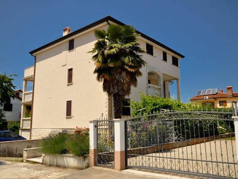 Wohnung "Jutta" mit Terrasse