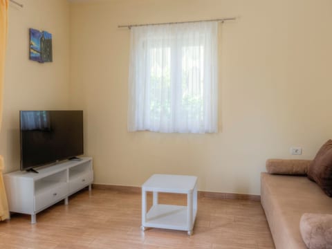 Moderne Ferienwohnung mit Balkon direkt am Strand