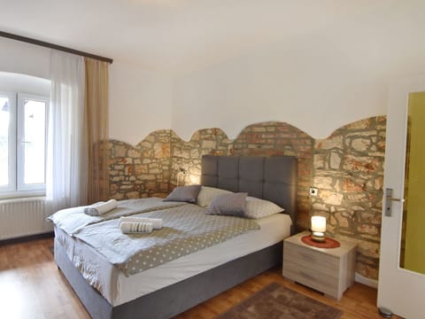 Tolle Wohnung in Umag mit Kleiner Terrasse