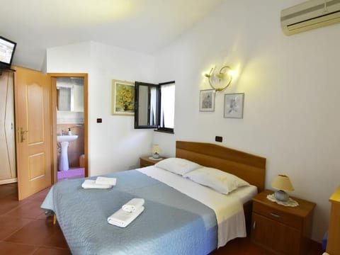 Vedrana 4