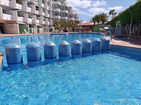 "Surycan 133" mit Terrasse