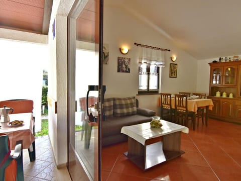 Vedrana 3 TAVERNA