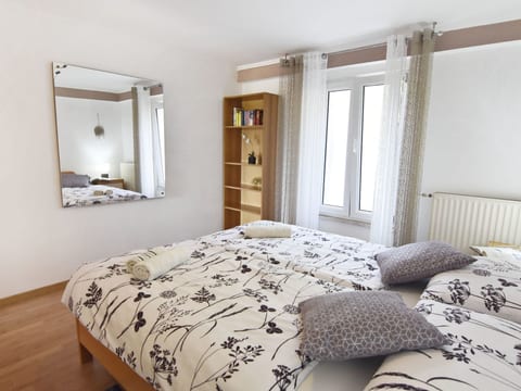 Große Wohnung in Umag mit Großem Garten und Meerblick