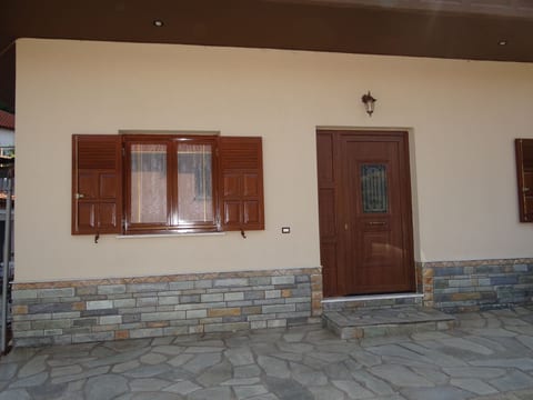 Theofanias Marmorhaus Meteora