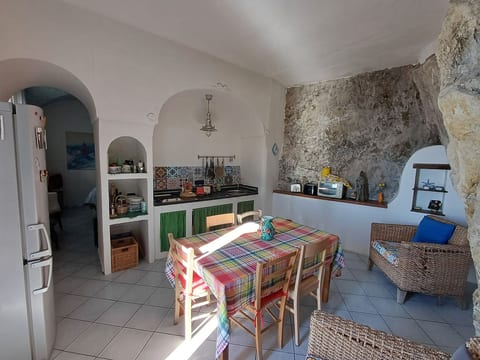 Villa mit Blick auf das Meer an der Amalfiküste