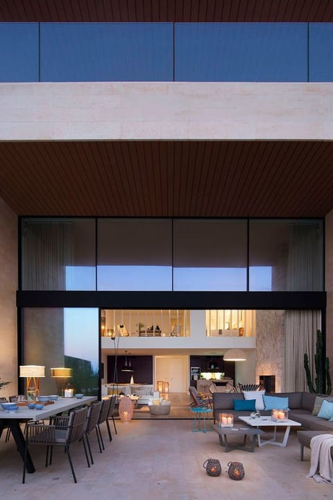 Haus "Colonia Beach" mit Blick auf das Wasser