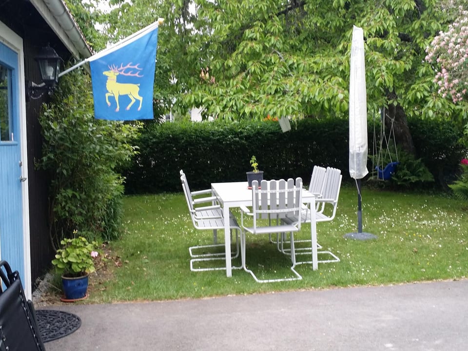 Casa vacanze accogliente con giardino, vicino al mare - Färjestaden