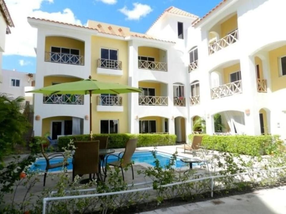 Zwei-Zimmer-Wohnung mit Poolblick in Dominicus - San Rafael del Yuma