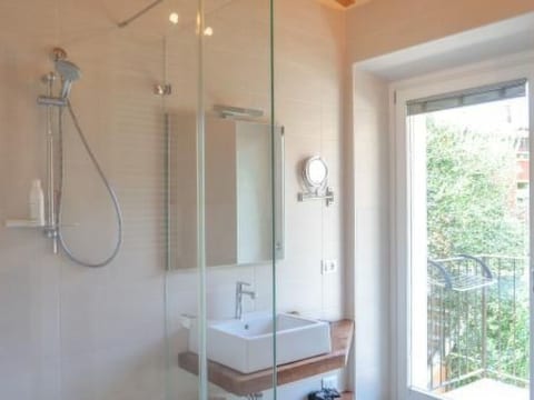 'Ca' due Olivi' mit eigener Terrasse
