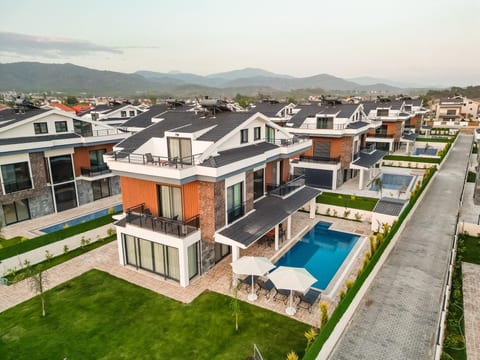 Luxuriöse Villa "Galaxy V4", 300 Meter vom Meer