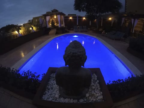 Villa im thailändischen Stil "Zen" mit beheiztem Pool