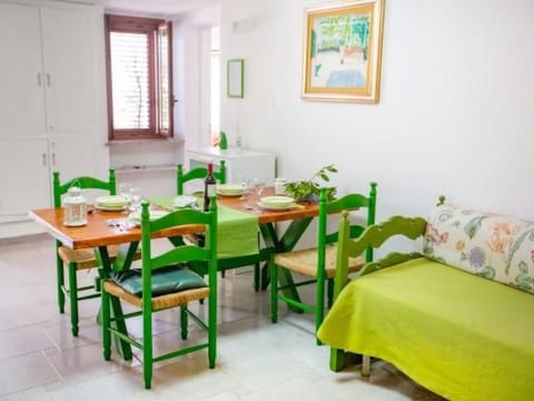 Weißes Haus Rais Gerbi Wohnung
