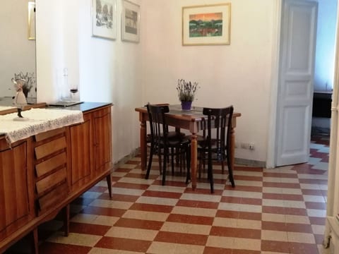 mit privatem Balkon