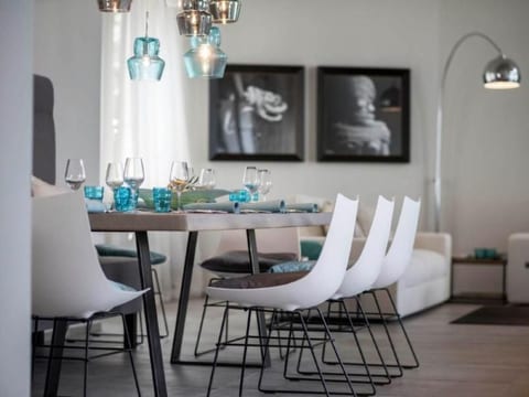 Luxusvilla am Gardasee mit privatem Badesteg