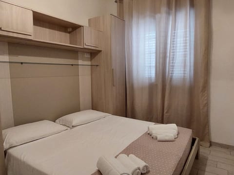 Brandneue Wohnung in Villa mit Schwimmbad