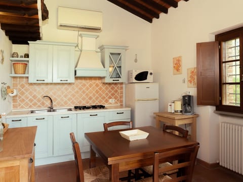 Cottage 'Laura' mit privatem Garten und Grill