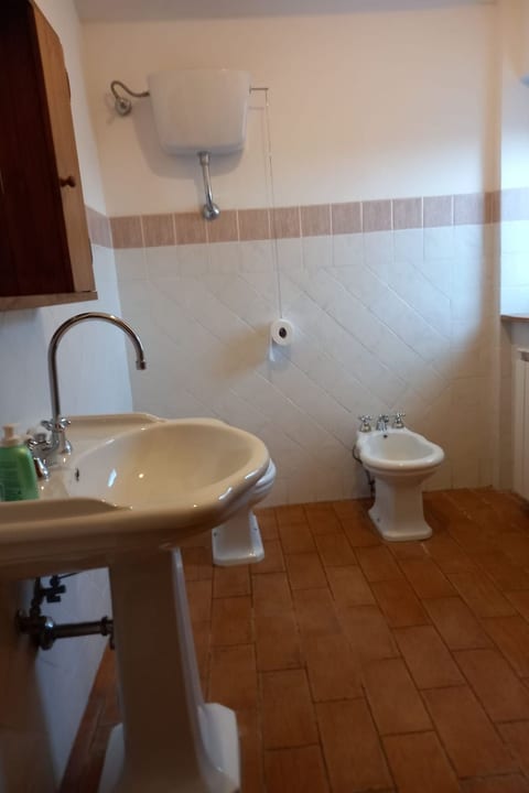 Arcus - Vier-Zimmer-Wohnung Ginestra
