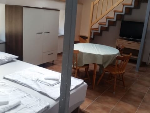 für 4 Personen ca. 60 m² in Gozd, Krain (Innerkrain)