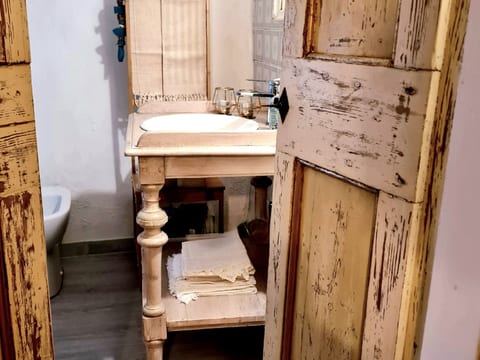 Von der Festung zum Meer" - Ihr Zuhause in San Leo