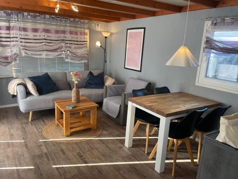 Haus Moony