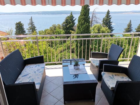 Wohnung mit Meerblick, 50m vom Strand entfernt