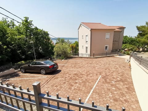 Wohnung mit Meerblick, 50m vom Strand entfernt