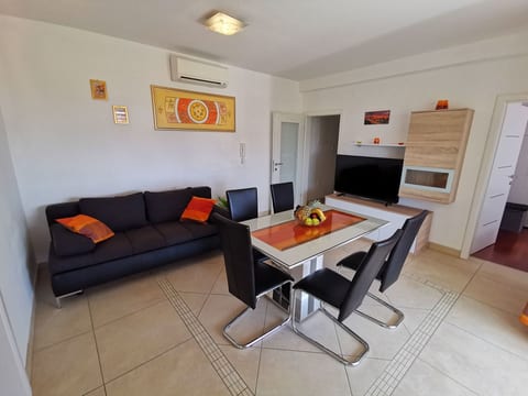 Wohnung 50m vom Strand entfernt, für 5 Personen
