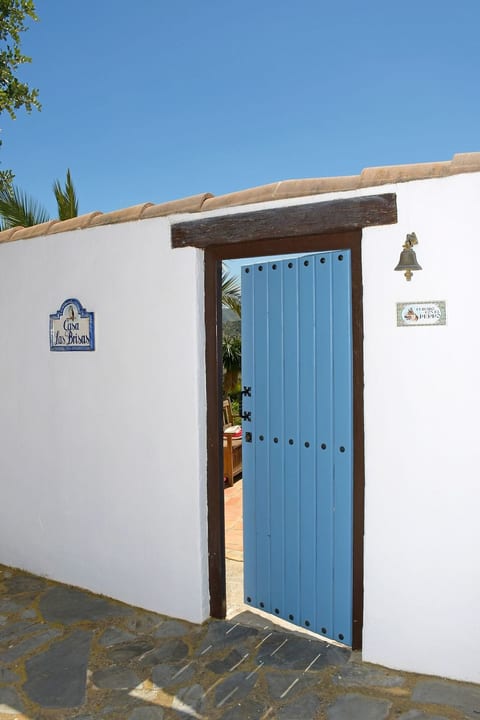 Finca "Brisas" mit Blick auf das Wasser