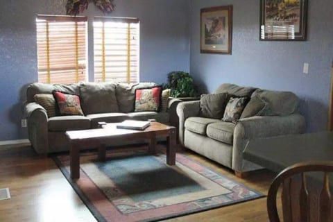 2nd sitting area family room Lots of space for gathering and relaxing.