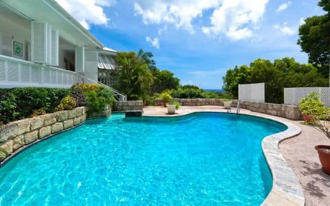 Halle Rose - Sandy Lane