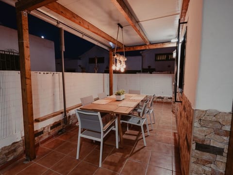 Ferienbungalow mit Grill, Garten und Terrasse