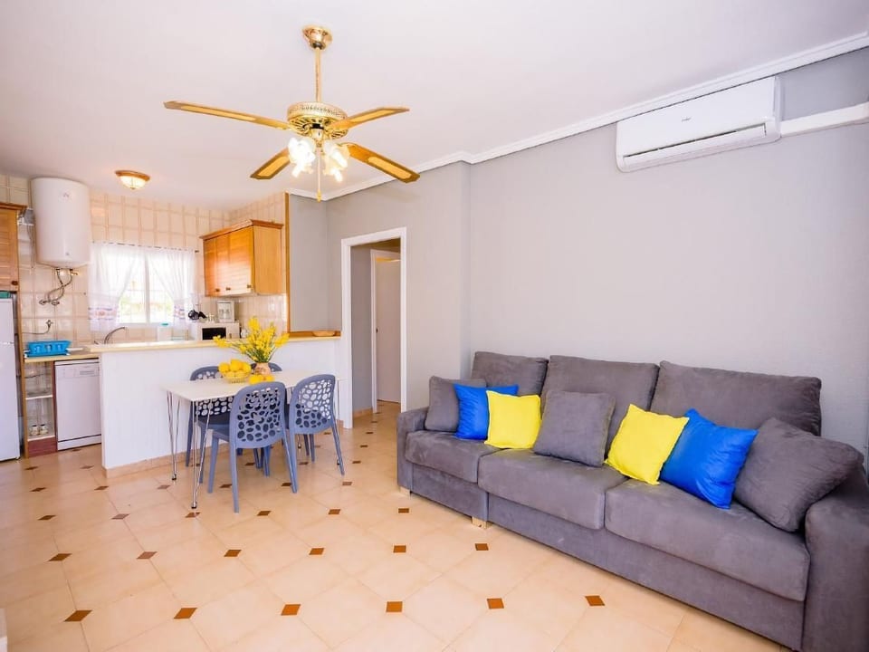Limonka avec sa propre terrasse - Torre La Mata
