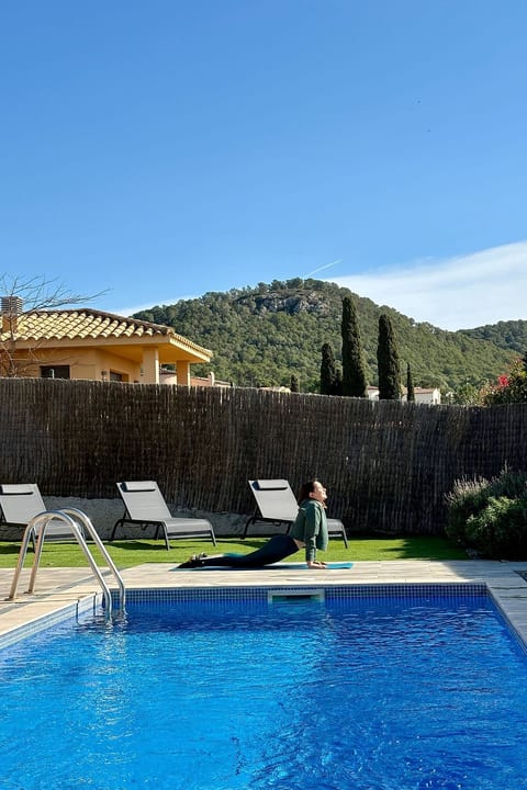 Moderne Villa Medes Mar mit Privatpool