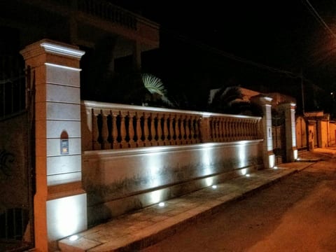 Dimora Liccisa - Dachgeschosswohnung in Torre Lapillo