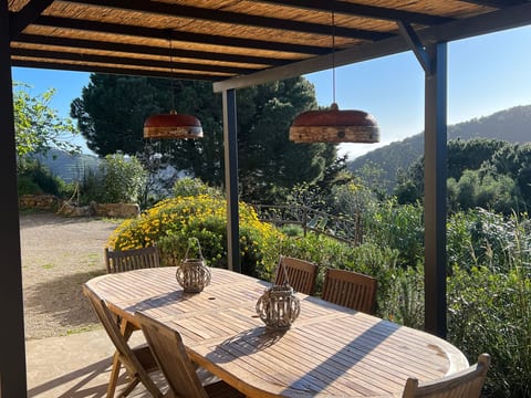 Exklusiv Ferienhaus Elba mit Panorama und Garten