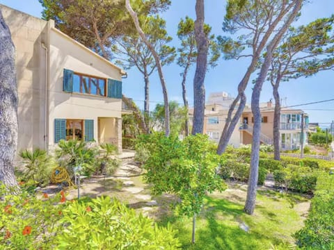 Villa mit Pool in Cala Estancia, nahe Palma