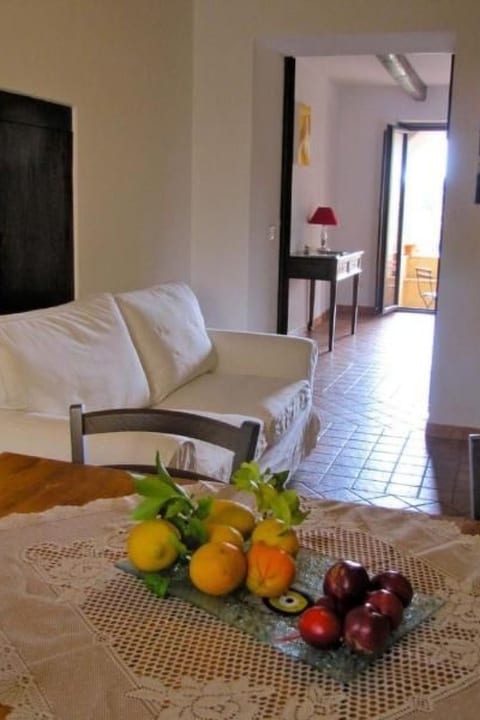 Wohnung in Badolato mit Terrasse